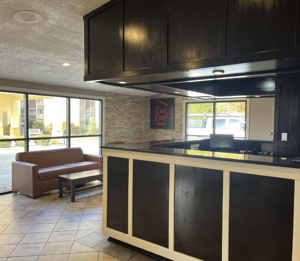 Red Roof Inn & Suites Newport News Zewnętrze zdjęcie